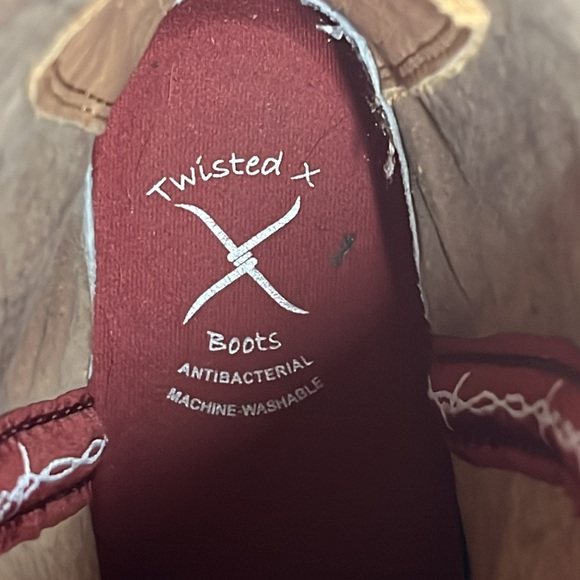 Gorgeous Twisted X boots. Size 7B. - Picture 9 of 9